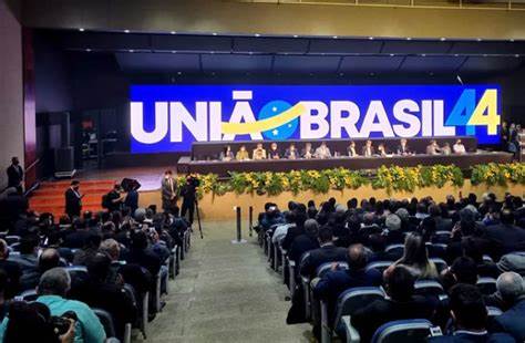 Aliança de Moro com União Brasil esbarra em palanques regionais