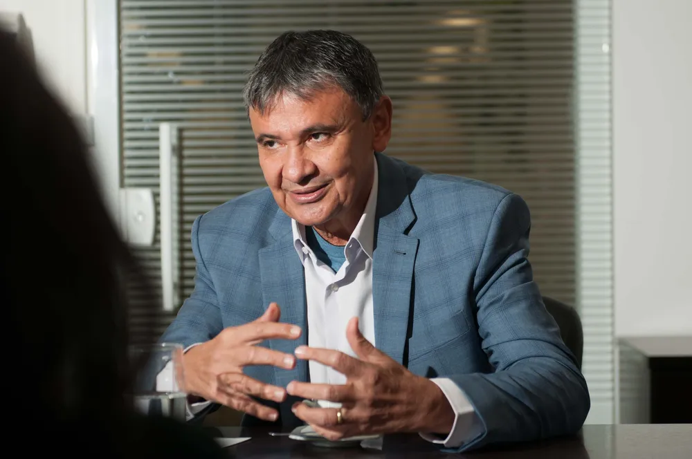 Na mira do Centrão: veja o que pesa contra ou a favor de integrantes do governo sob ameaça de demissão