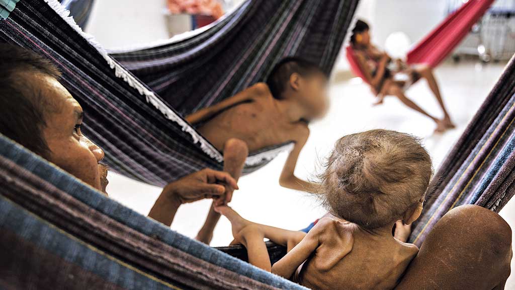 Garimpo engole malocas, desloca aldeias e helicópteros de emergência ampliam resgates de yanomamis