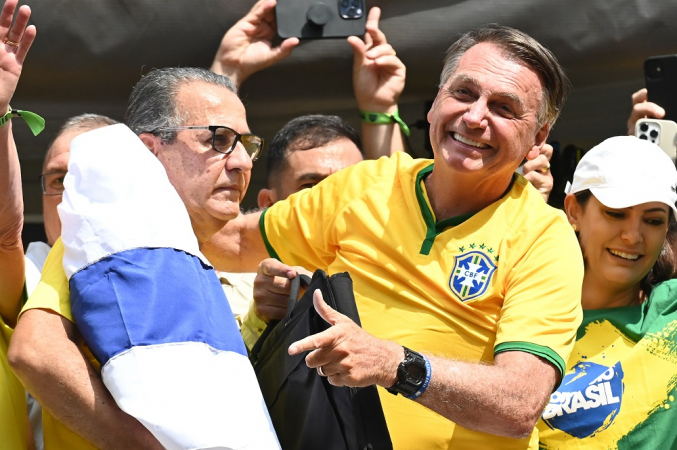 Malafaia põe STF sob pressão de religião em investigações contra Bolsonaro