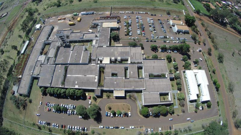 UFGD – 20 anos de história, conhecimento e compromisso com Dourados e o Mato Grosso do Sul UFGD – 20 anos de história, conhecimento e compromisso com Dourados e o Mato Grosso do Sul