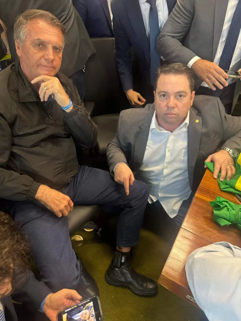 Do brilho à lama: o vergonhoso papel dos deputados do MS no motim bolsonarista