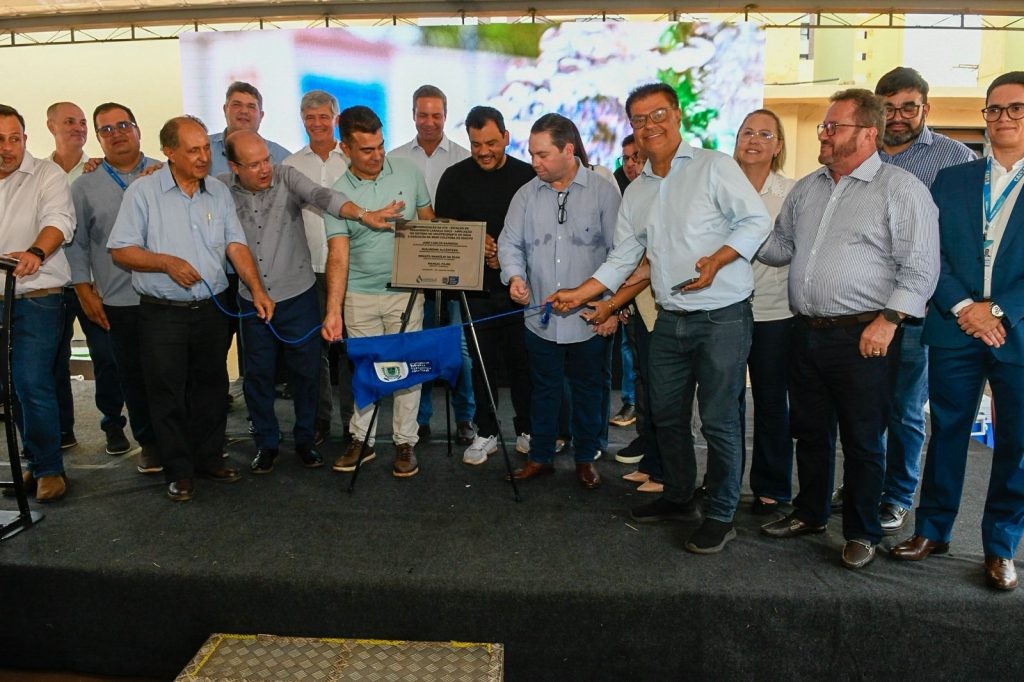 Governador Barbosinha e prefeito Marçal Filho viram a mais vergonhosa página da história de Dourados