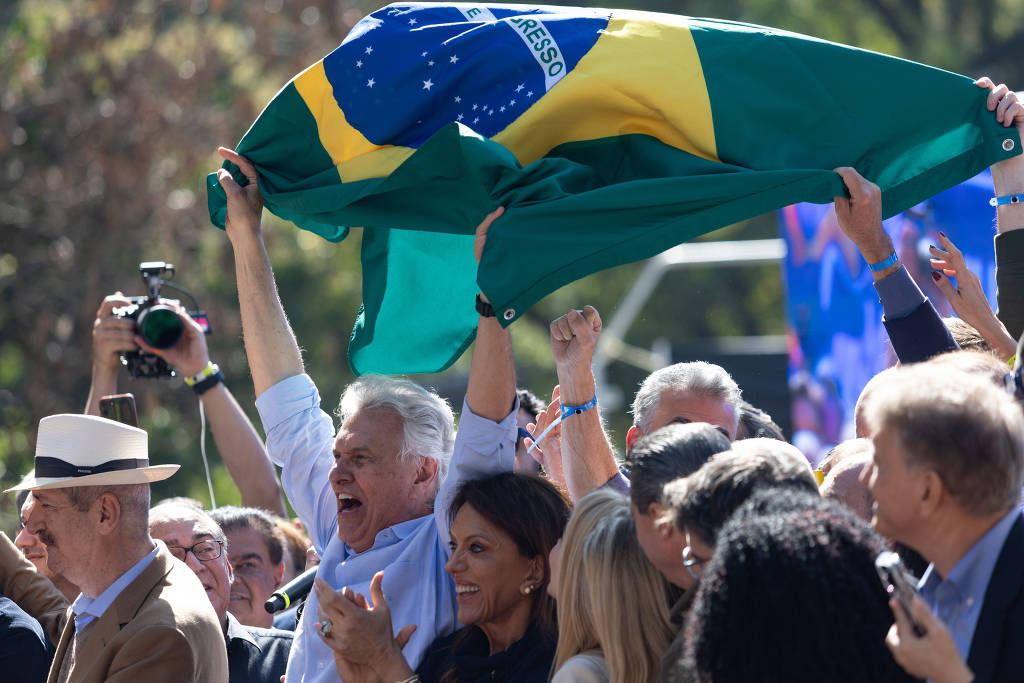 Em convenção nacional, Caiado diz que Lula provoca Trump e Flávio ataca autoridades